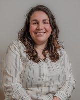 Dr. Andrea Villanueva
